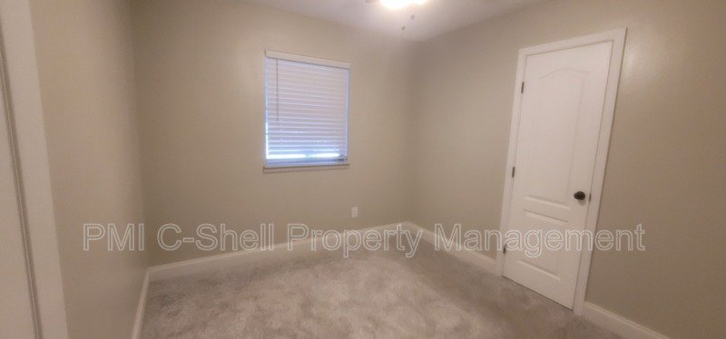 Very Nice 3 Bed 1 Bath Home with Yard property image